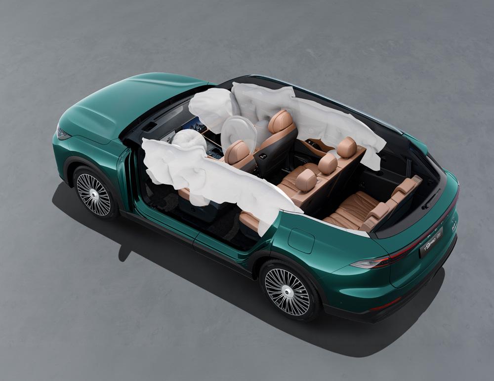 10 Airbags de protección integral